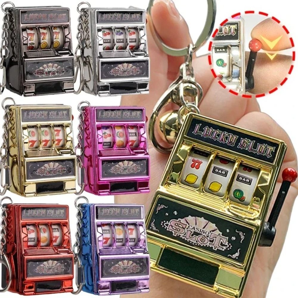Retro Stress Reliever Keychain - Fruit Slot Machine recension och pris